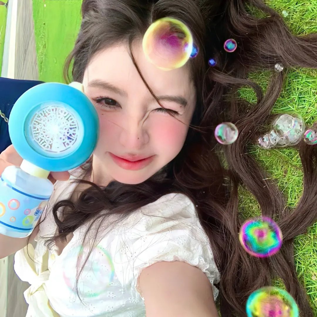 姐姐对我来说是女人